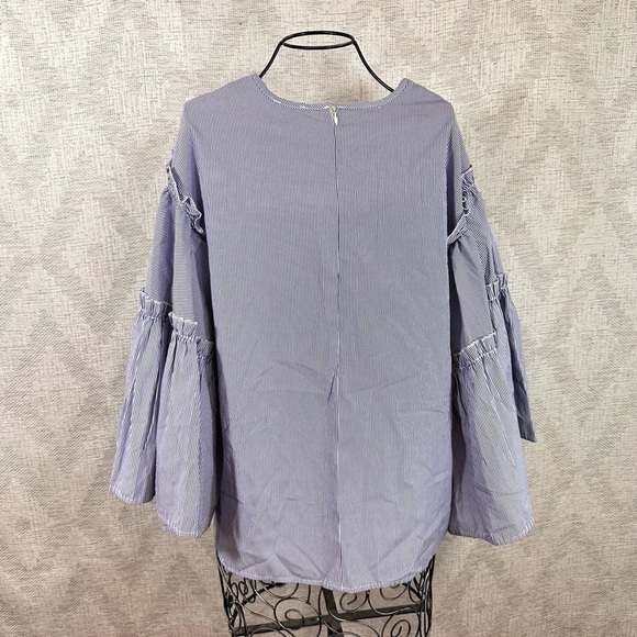 Anthropologie DRA Los Angeles blue and white striped oversized flutter sleeves - Picture 5 of 8